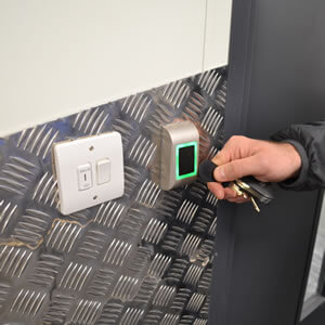 affordable website hosting, web hosting worcester, web hosting package, best website hosting for wordpress uk, hosting and email packages